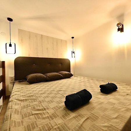 Downtown Flat In Budapest, King Buitenkant foto