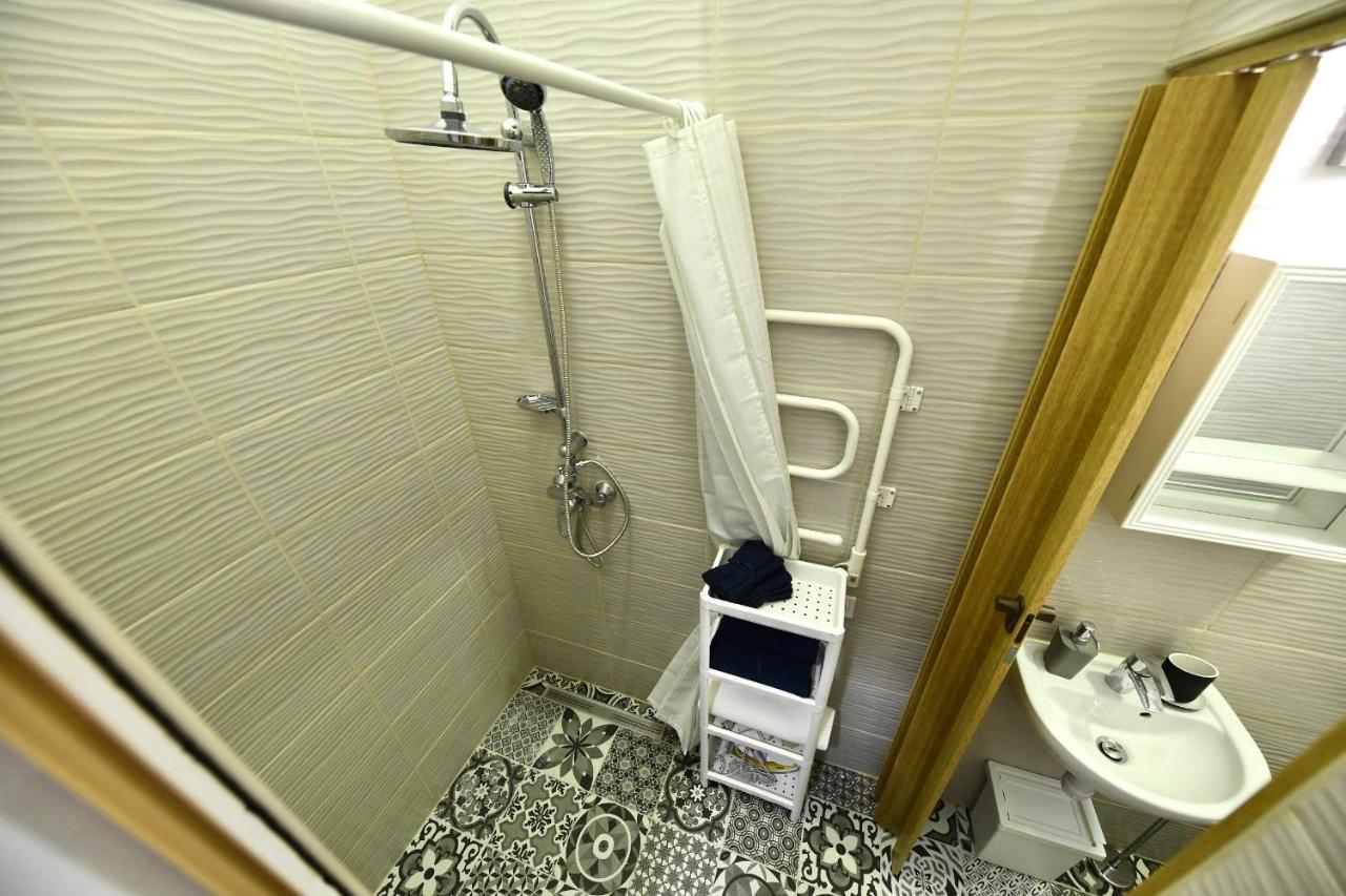 Downtown Flat In Budapest, King Buitenkant foto
